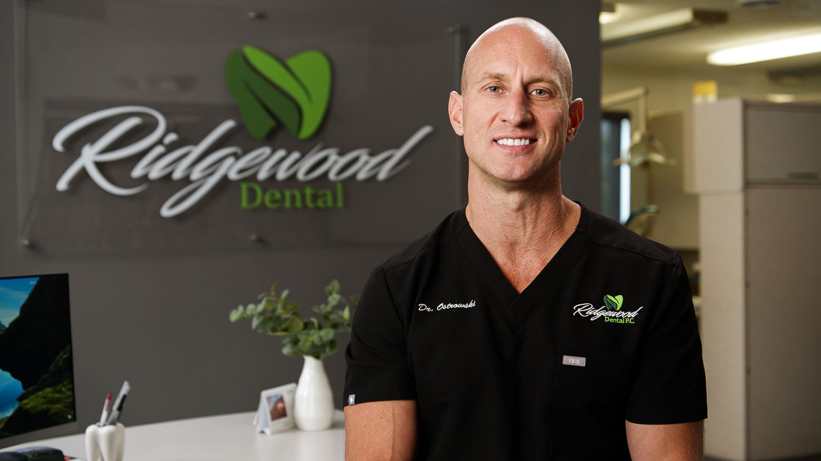 Teeth shifting with age at Ridgewood Dental, Hobart IN